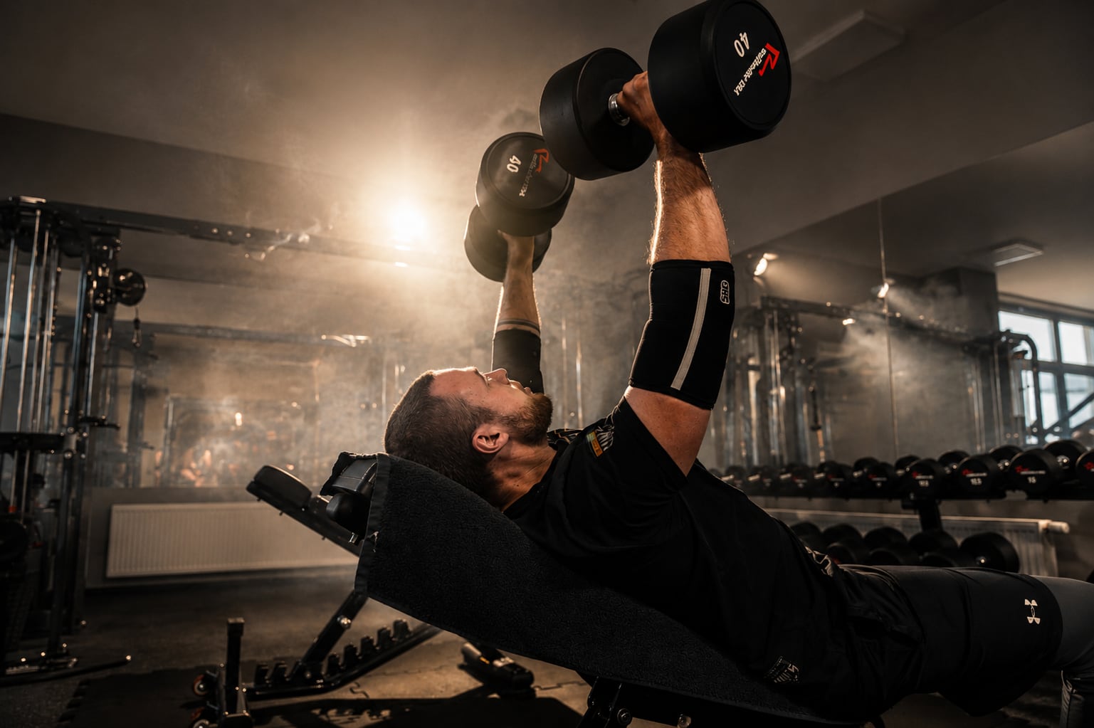 Trénink v Leader Fitness 9